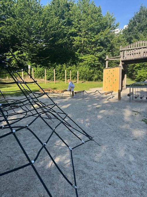 Bilder vom Karatetraining am Feng Shui Park in Lalling