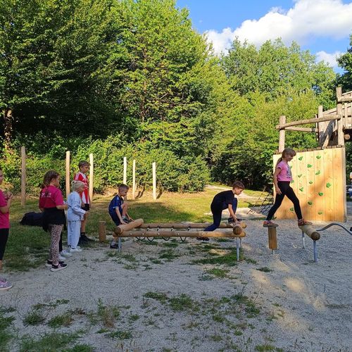 Bilder vom Karatetraining am Feng Shui Park in Lalling