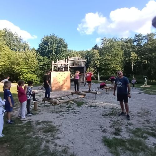 Bilder vom Karatetraining am Feng Shui Park in Lalling